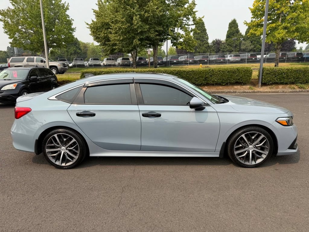 Used 2022 Honda Civic Touring image 9