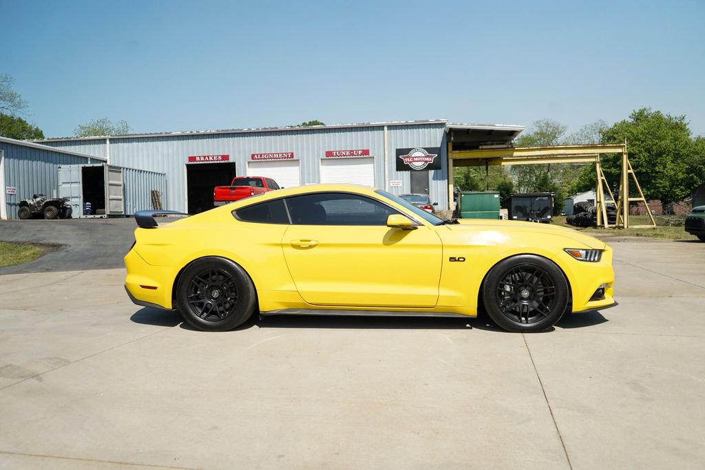 Used 2017 Ford Mustang GT w/ Black Accent Package image 3