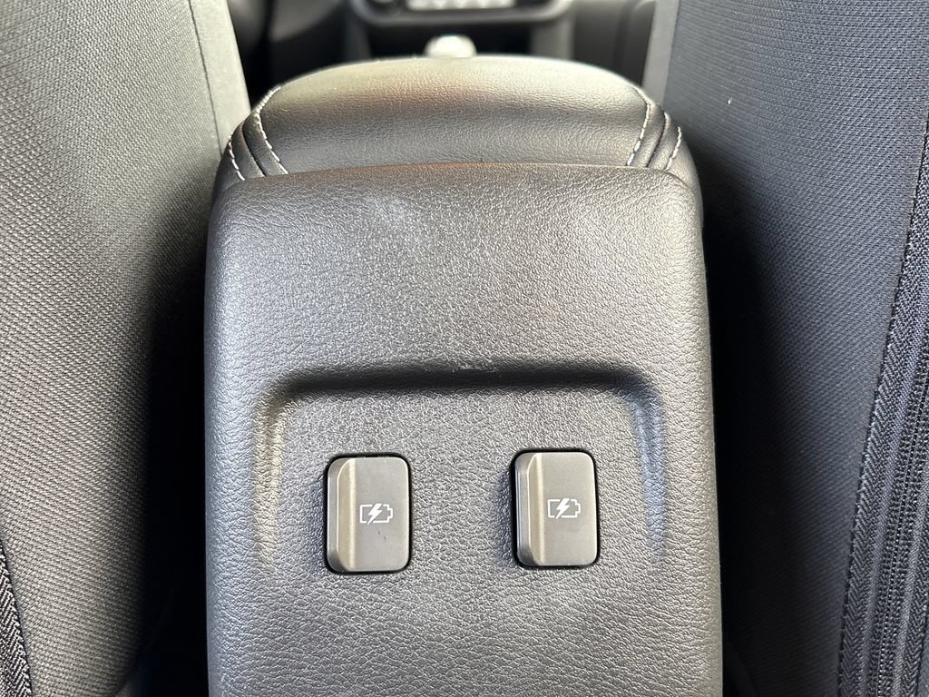 Used 2022 Nissan Kicks SV FWD image 18