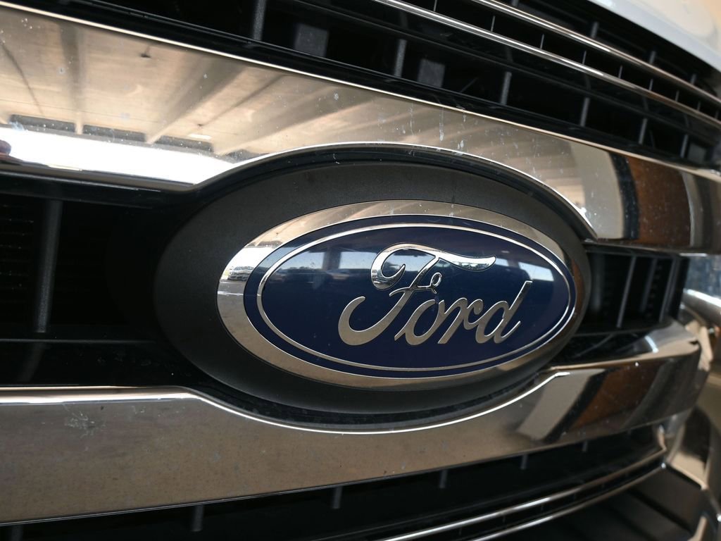 Used 2020 Ford F250 XL w/ STX Appearance Package image 45