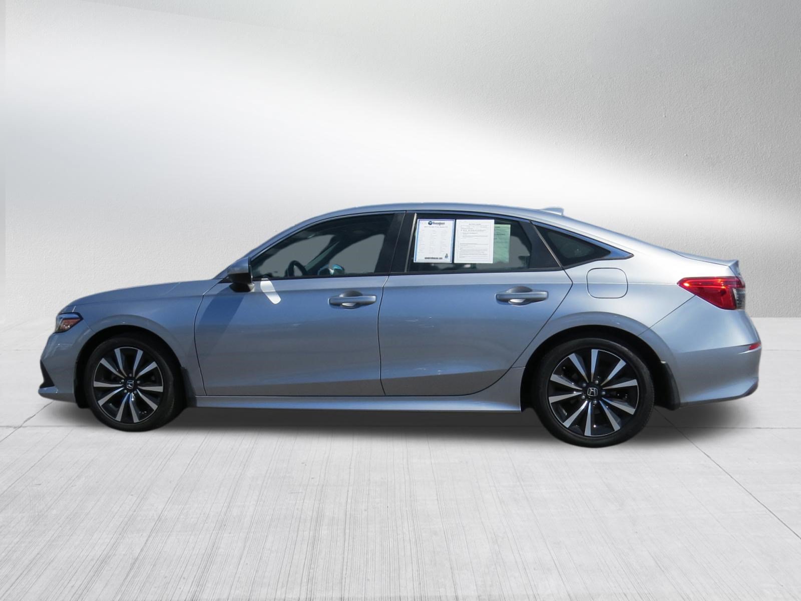Used 2022 Honda Civic EX image 6