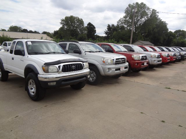 Used 2014 Toyota Tacoma PreRunner w/ SR5 Package image 32