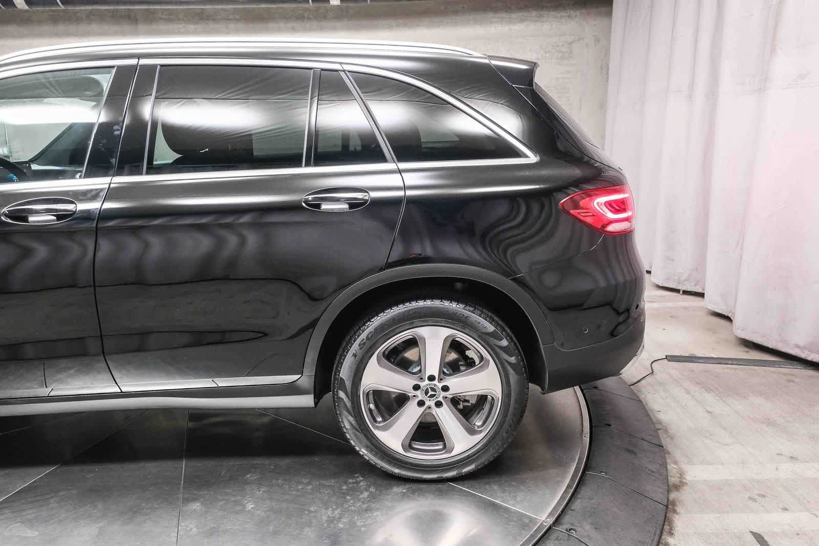 Used 2022 Mercedes-Benz GLC 300 image 8