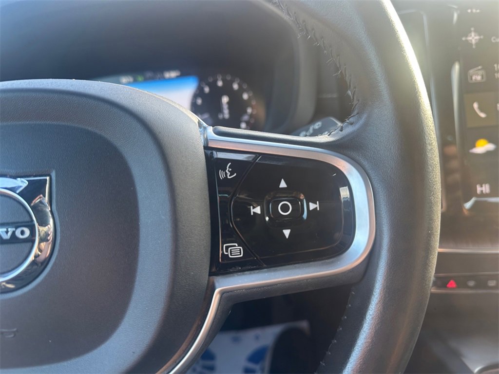 Used 2021 Volvo XC60 T5 Inscription w/ Advanced Package image 32