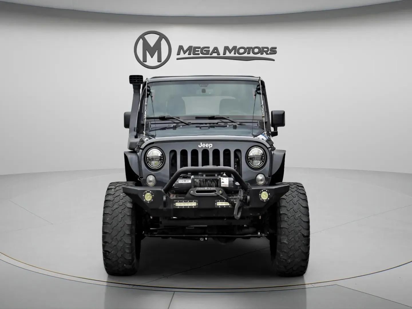 Used 2016 Jeep Wrangler Unlimited Rubicon w/ Connectivity Group image 8