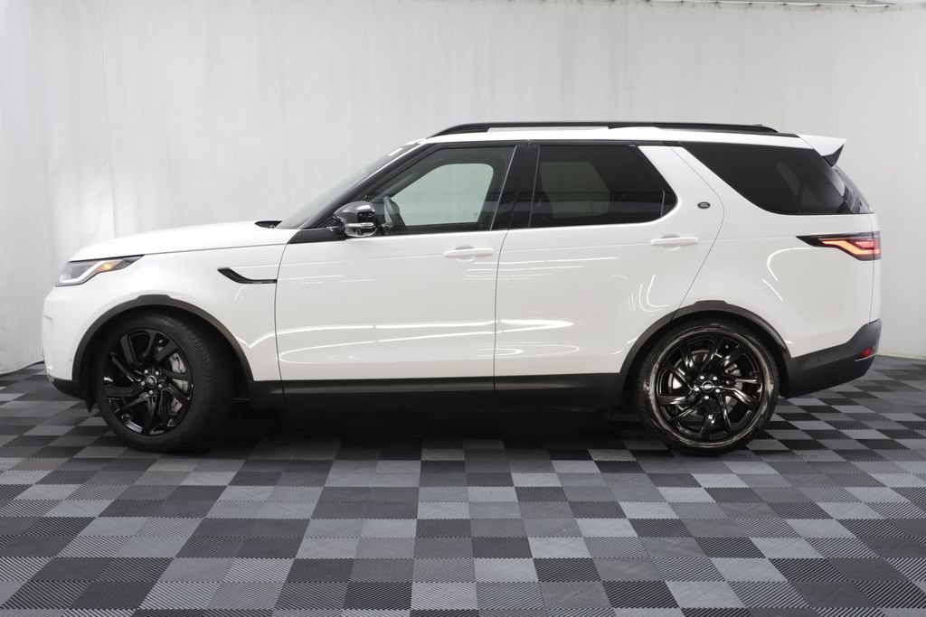 Certified 2025 Land Rover Discovery S AWD/4WD image 4