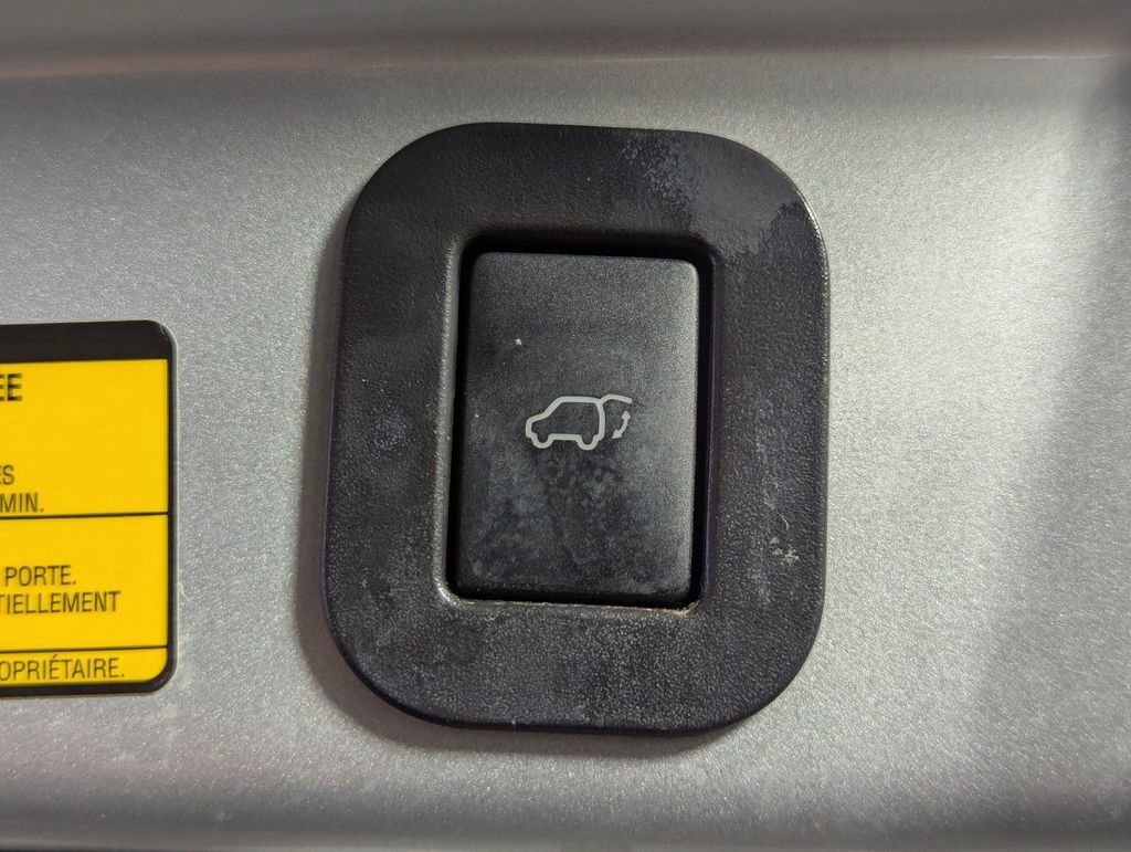 Used 2014 Toyota Venza XLE FWD image 46