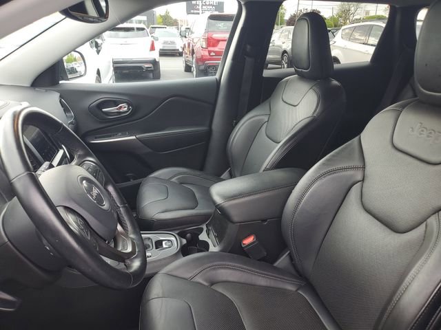 Used 2021 Jeep Cherokee Latitude Lux w/ Comfort/Convenience Group AWD/4WD image 18