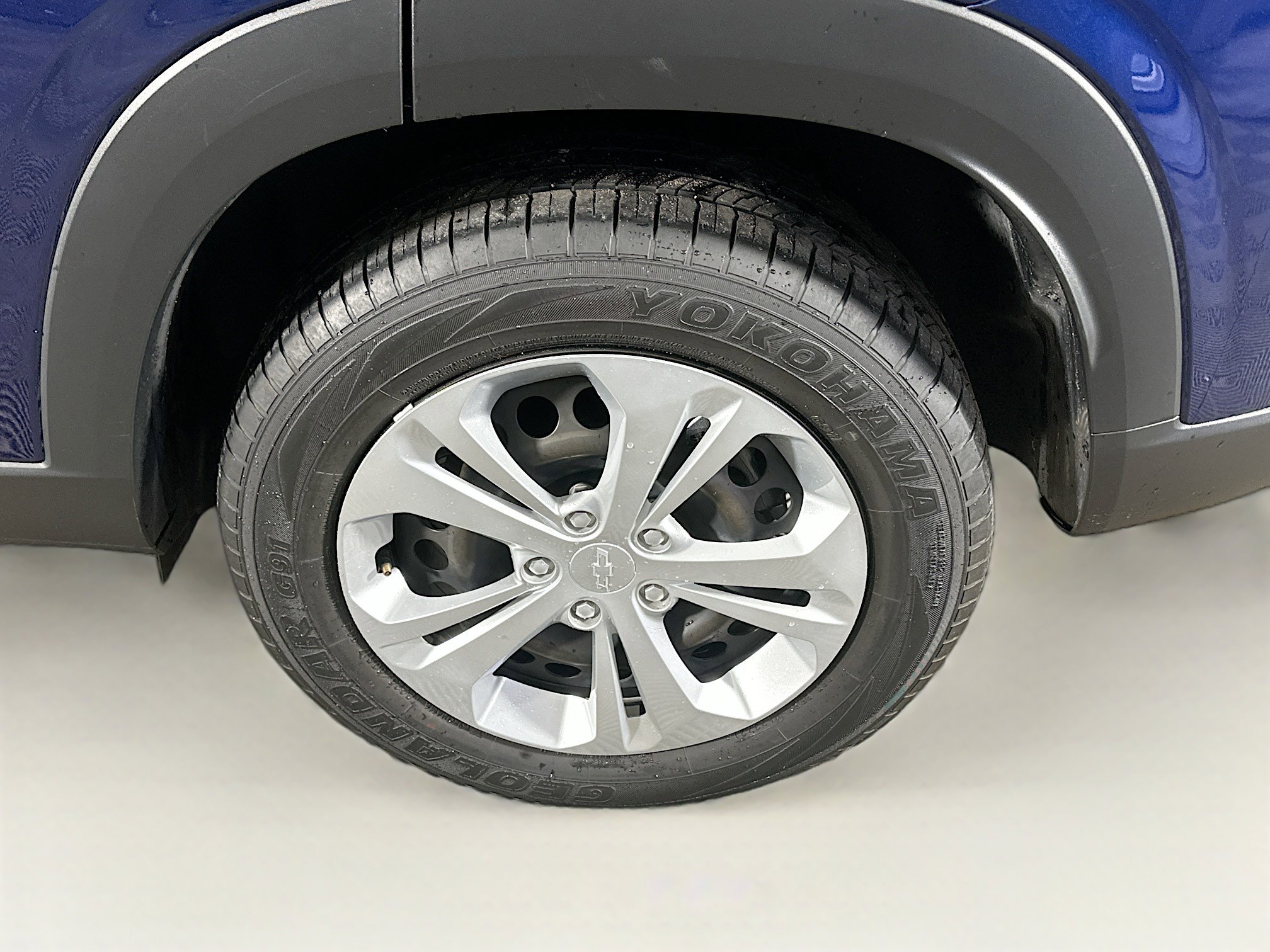 Used 2024 Chevrolet Trax LS w/ Driver Confidence Package image 11