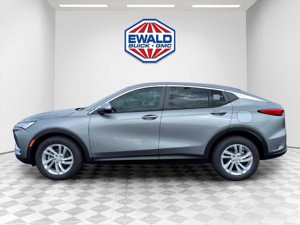 New 2026 Buick Envista Sport Touring w/ Convenience I Package FWD image 3