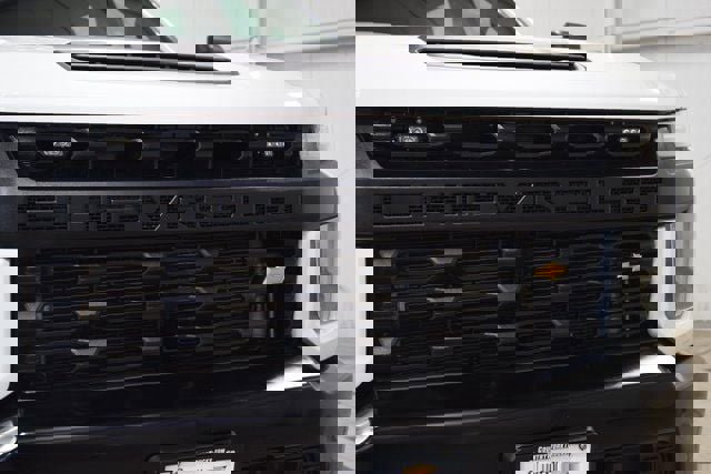 Used 2022 Chevrolet Silverado 3500 W/T w/ WT Fleet Convenience Package image 5