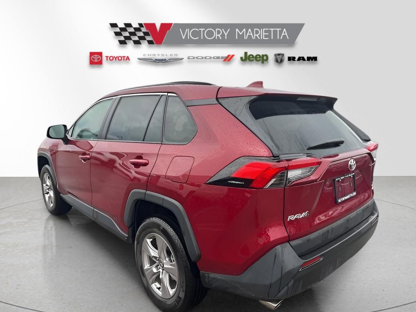 Used 2025 Toyota RAV4 XLE image 7