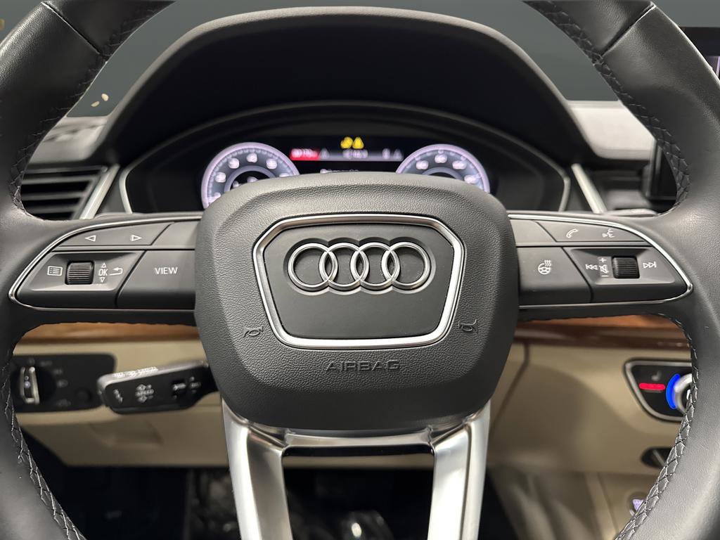 Used 2023 Audi Q5 e Premium Plus w/ Premium Plus Package image 17