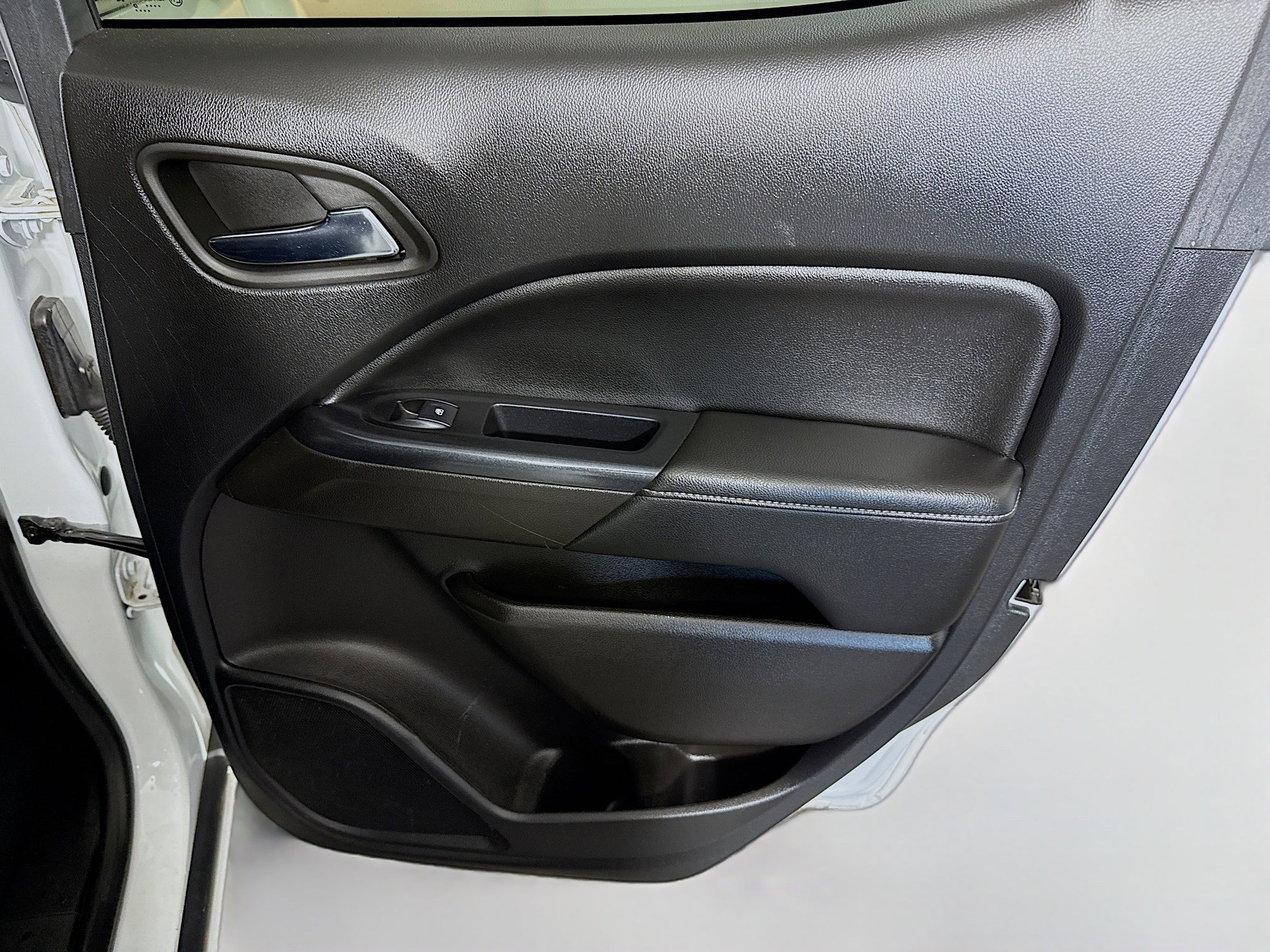 Used 2020 GMC Canyon SLE w/ Elevation Edition image 27