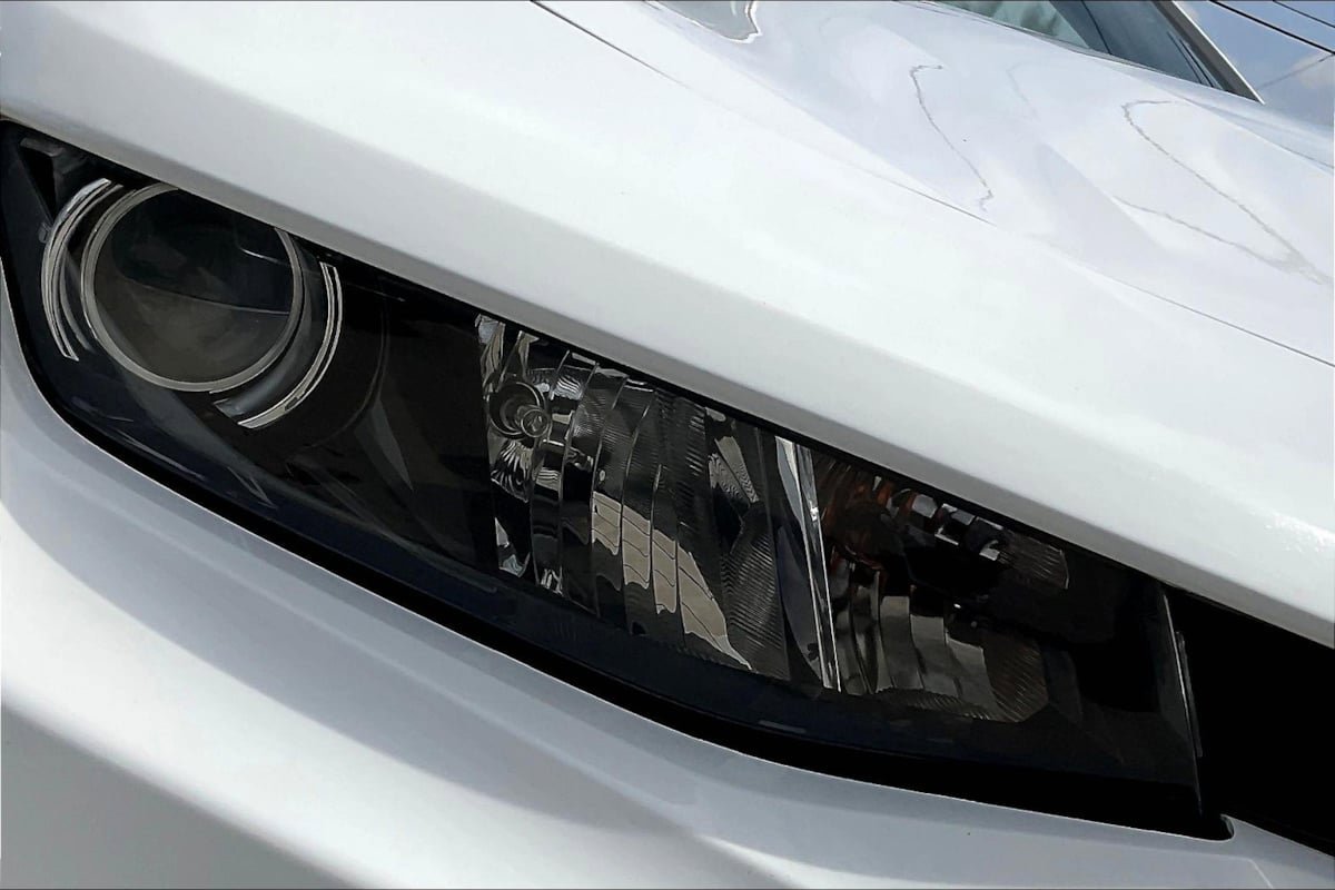 Used 2018 Chevrolet Camaro LT RWD image 24