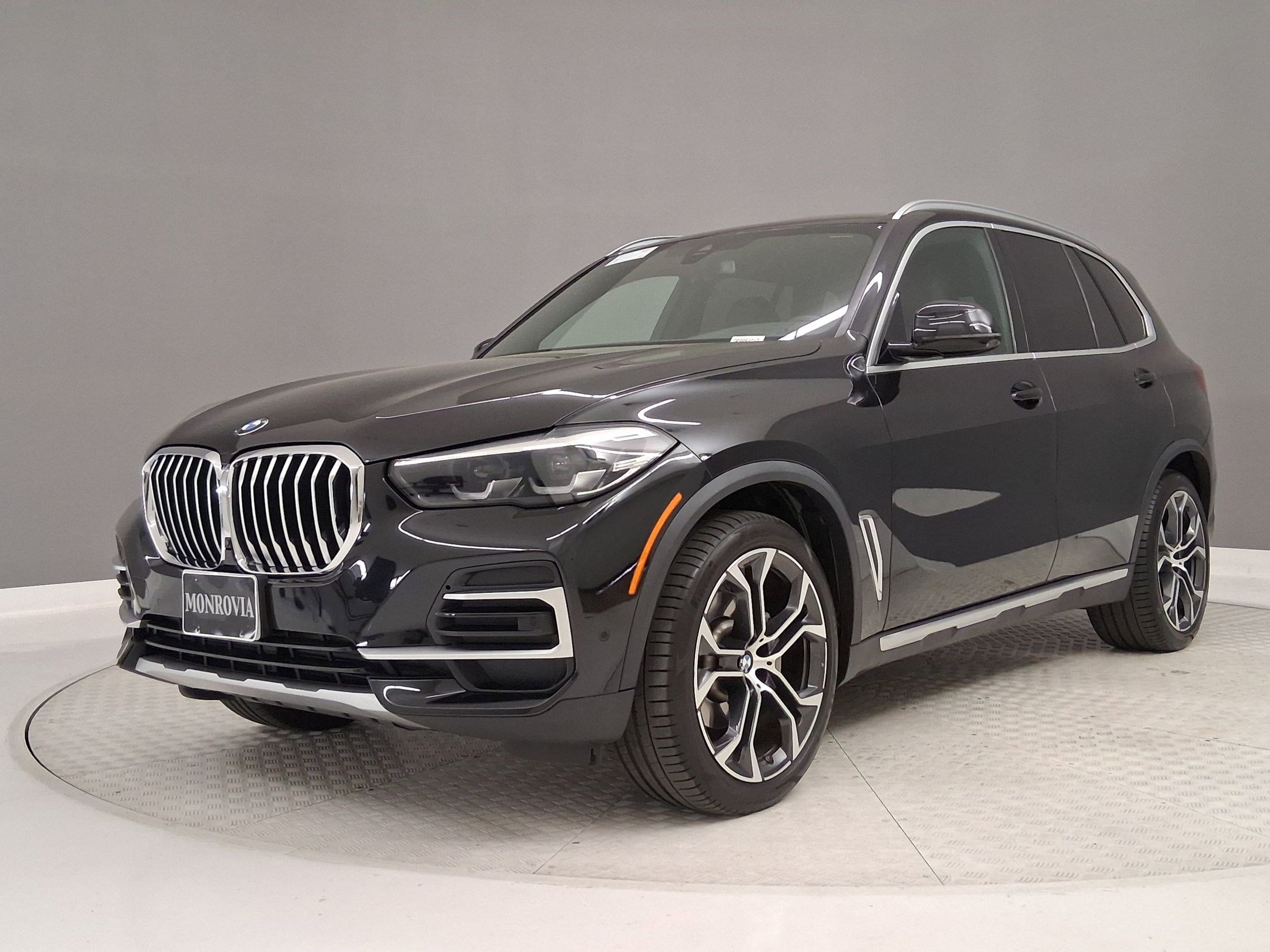 Used 2023 BMW X5 sDrive40i w/ Climate Comfort Package image 37