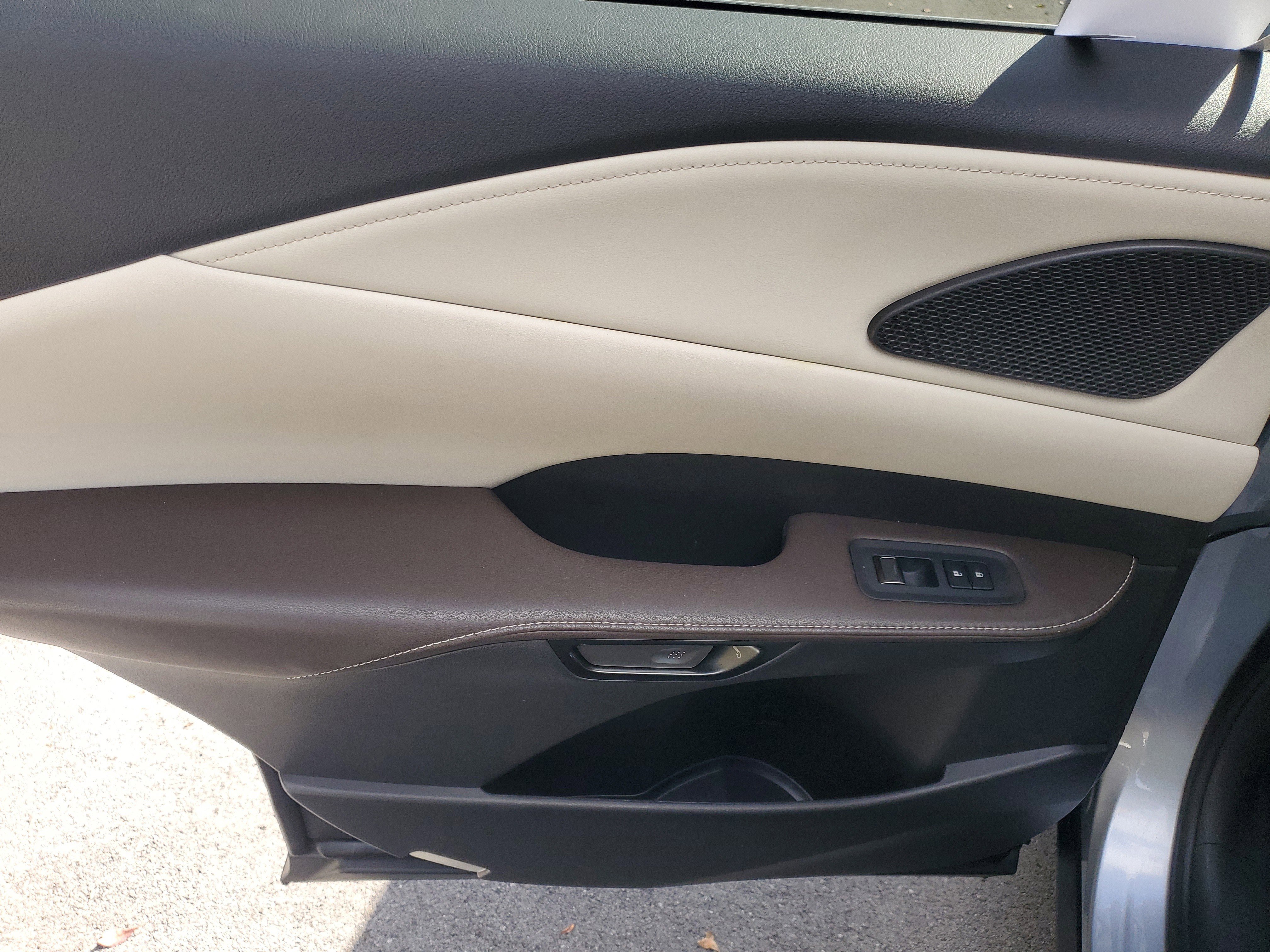 Used 2023 Lexus RX 350 Premium w/ Accessory Package (Z1) image 15