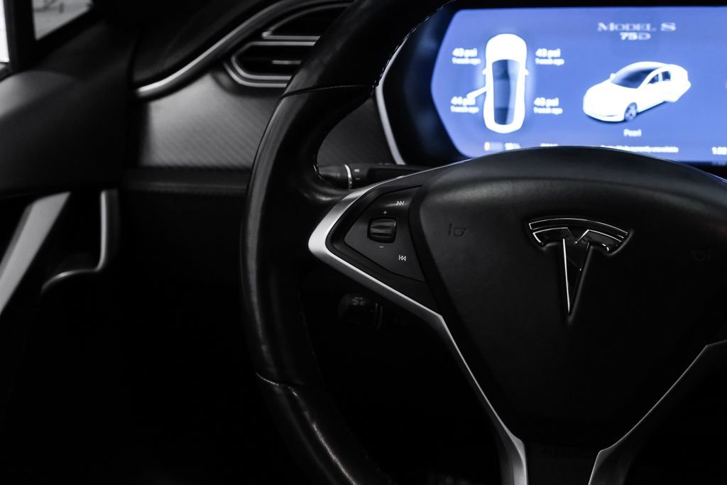 Used 2018 Tesla Model S 75D image 23