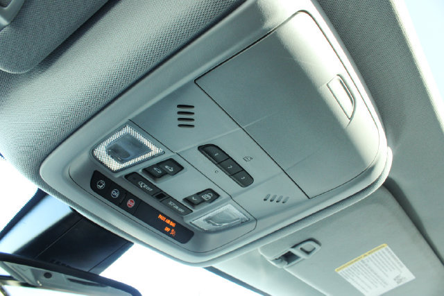 Used 2021 Chevrolet Blazer LT w/ Midnight/Sport Edition FWD image 23