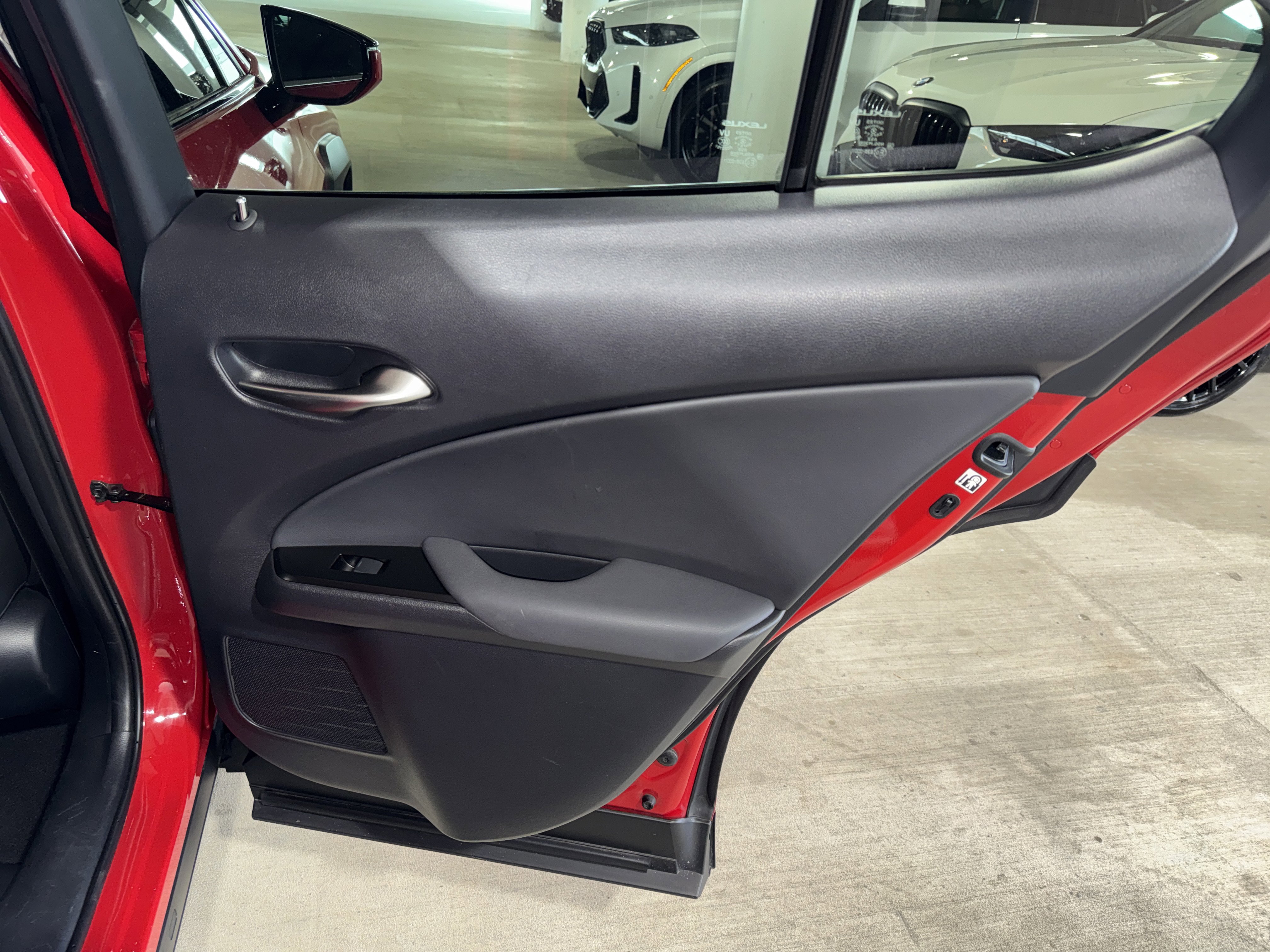 Used 2024 Lexus UX 250h FWD image 12