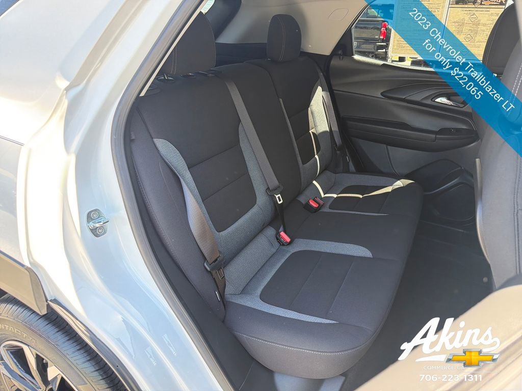 Certified 2023 Chevrolet TrailBlazer LT FWD image 13