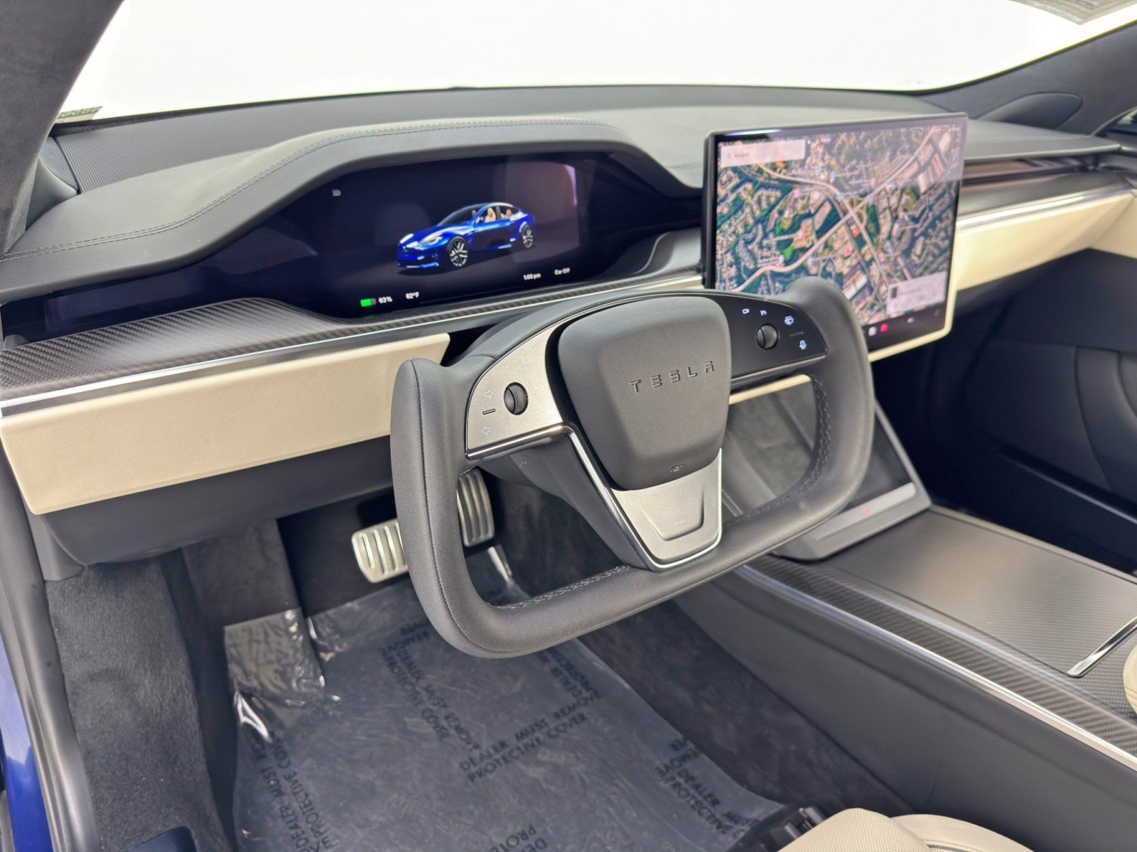 Used 2022 Tesla Model S Plaid image 14