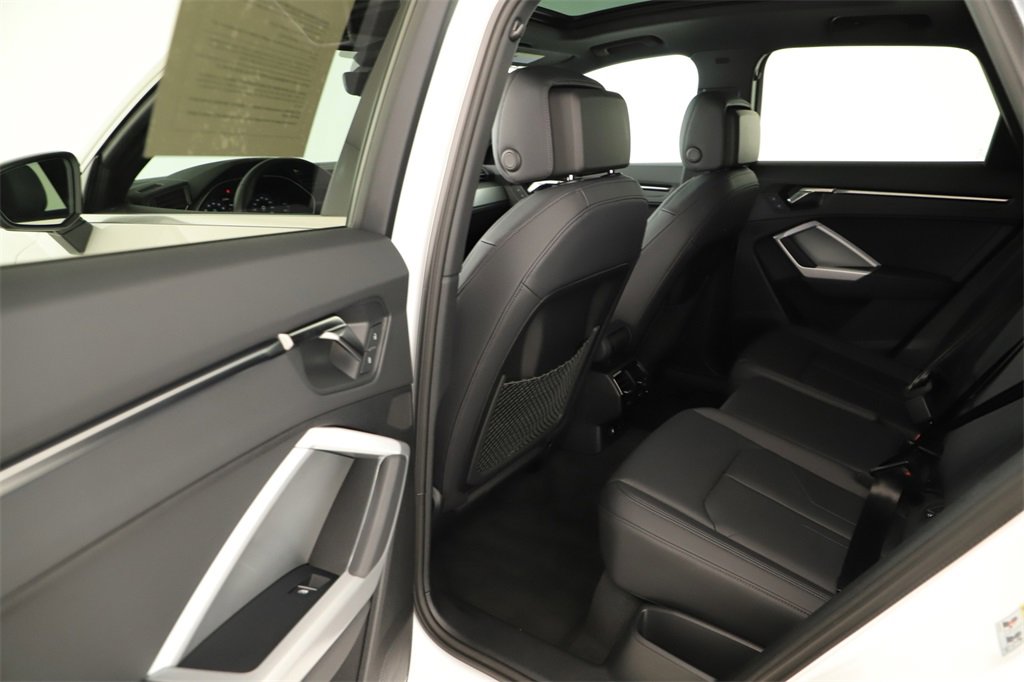 Certified 2025 Audi Q3 2.0T Premium w/ Convenience Package image 27