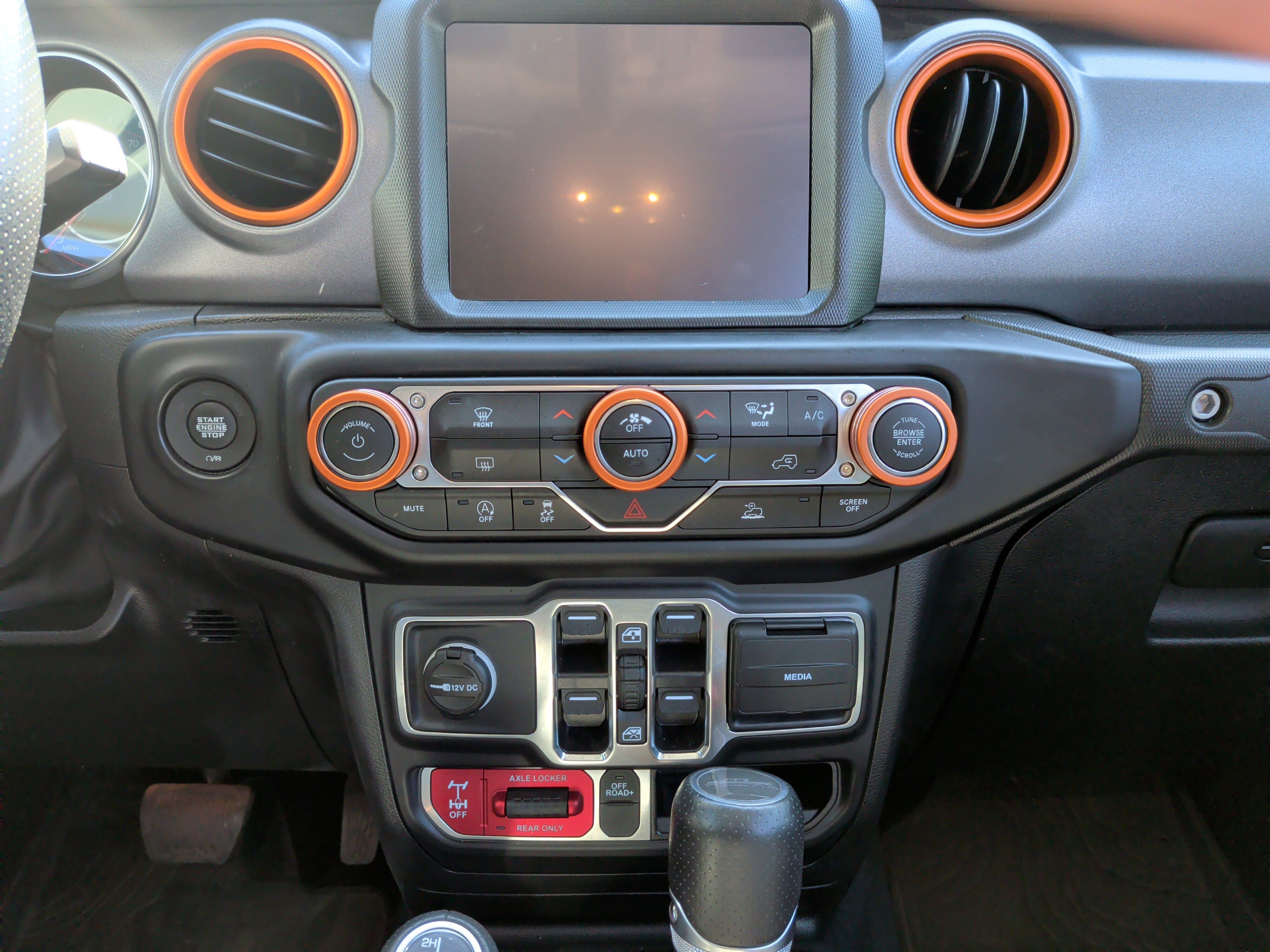 Used 2022 Jeep Gladiator Mojave image 25