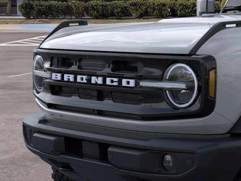 New 2026 Ford Bronco Outer Banks w/ Sasquatch Package AWD/4WD image 19