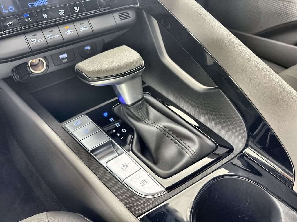 Certified 2025 Hyundai Elantra Hybrid FWD image 20