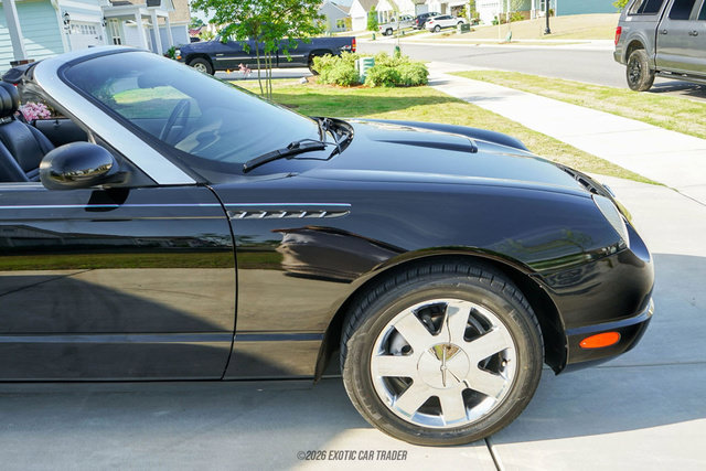 Used 2002 Ford Thunderbird RWD image 11