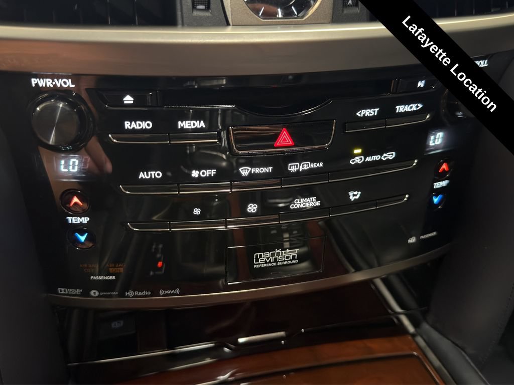 Used 2019 Lexus LX 570 4WD w/ Luxury Package image 21