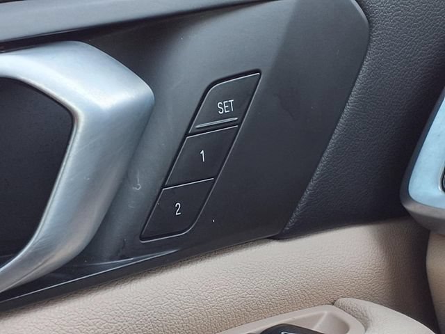 Used 2020 BMW X5 sDrive40i w/ Convenience Package RWD image 12