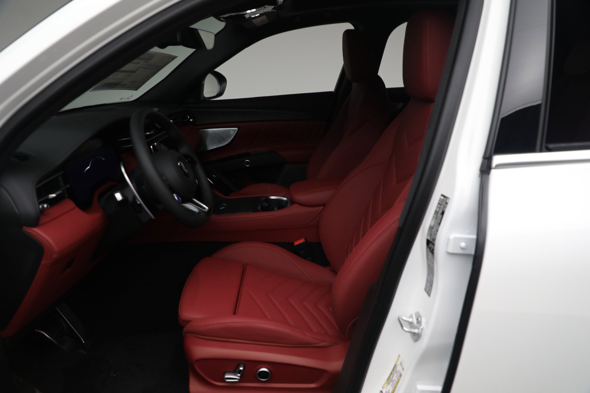 New 2025 Maserati Grecale Modena AWD/4WD image 14