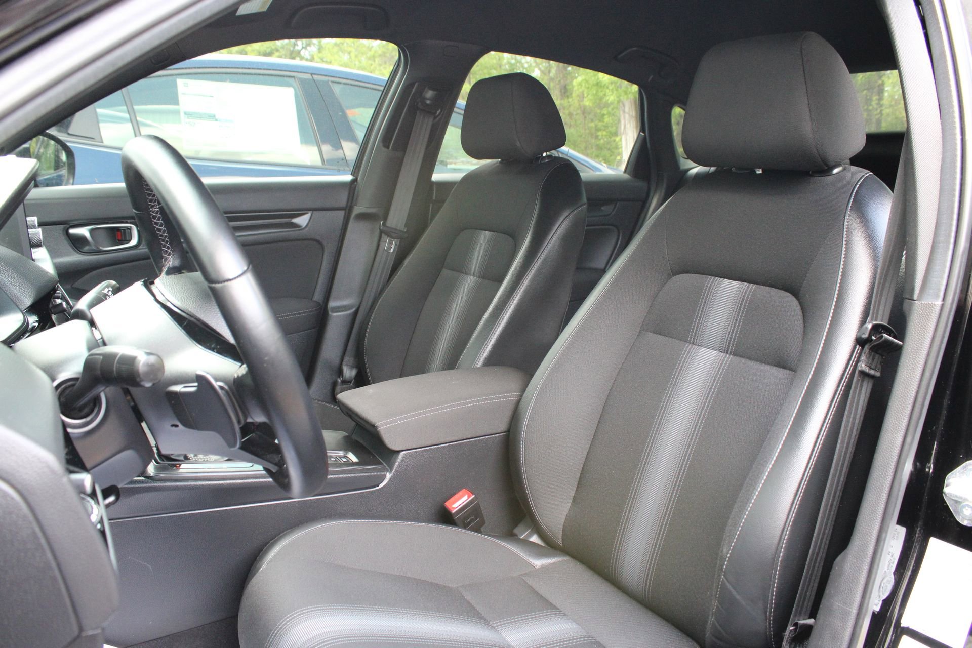 Used 2025 Honda Civic Sport image 14