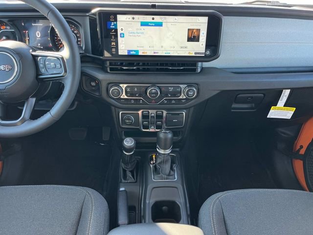 Used 2025 Jeep Wrangler Sport S image 5