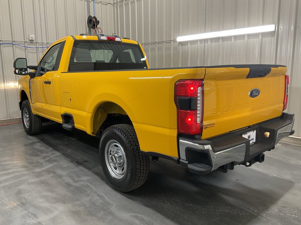 Used 2025 Ford F250 XL w/ 360-Degree Camera Package image 19