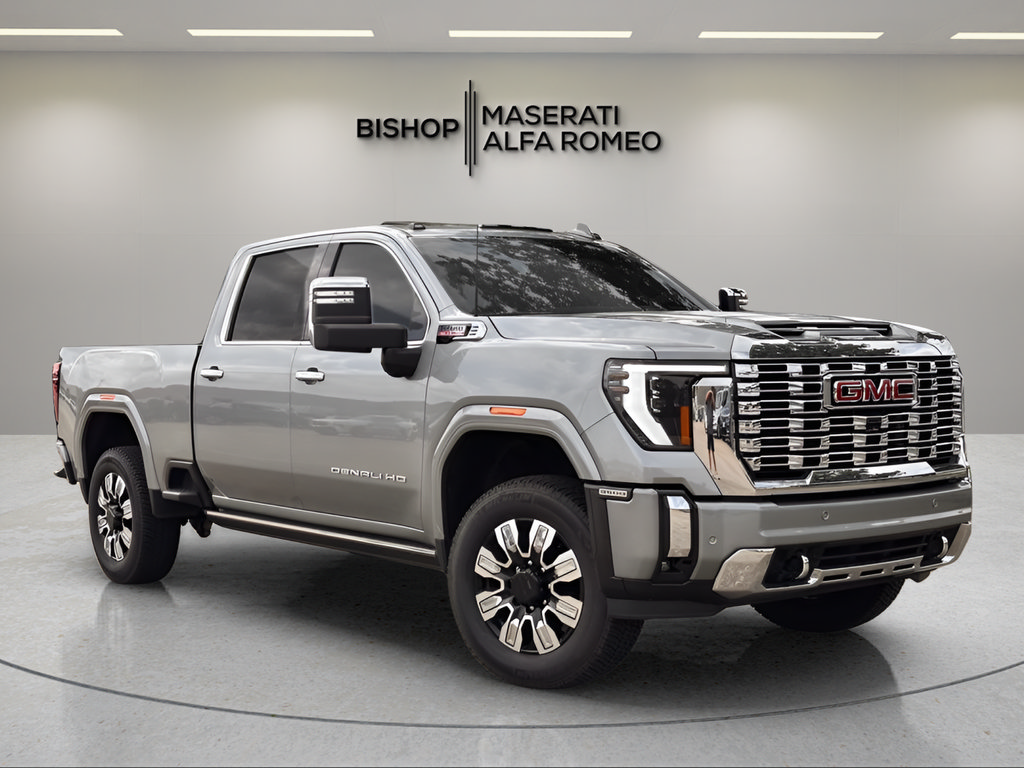 Used 2024 GMC Sierra 3500 Denali w/ Denali Reserve Package AWD/4WD image 1