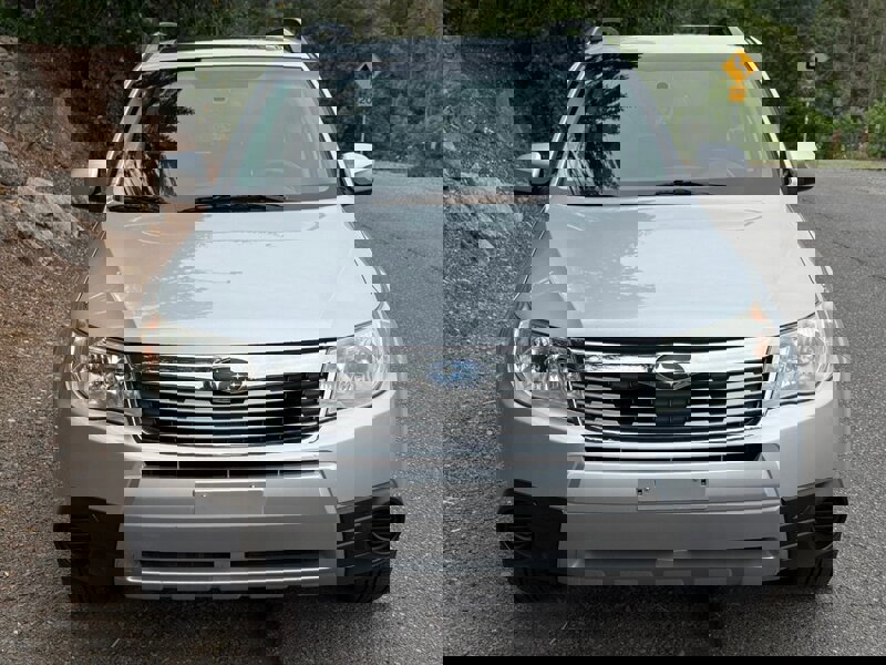 Used 2010 Subaru Forester 2.5X Premium image 4