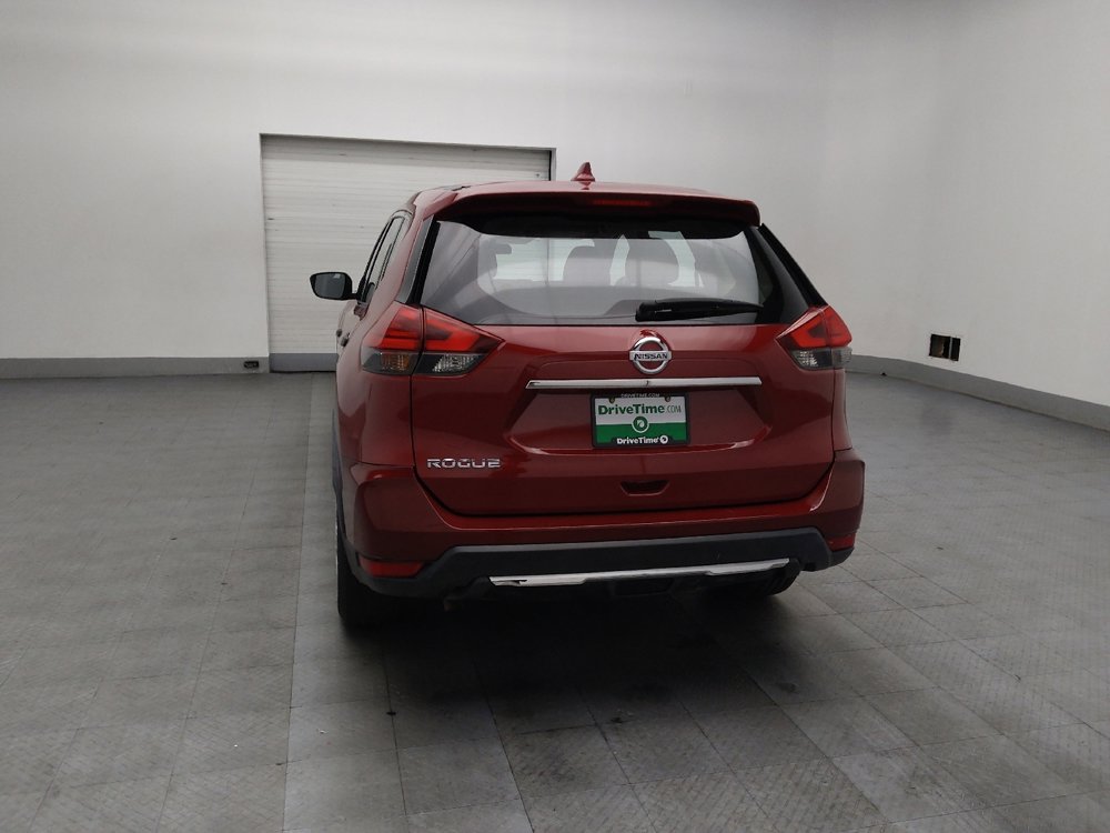 Used 2017 Nissan Rogue S FWD image 6