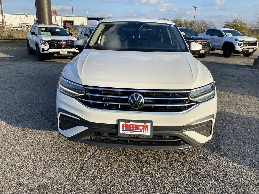 Used 2022 Volkswagen Tiguan SE image 8