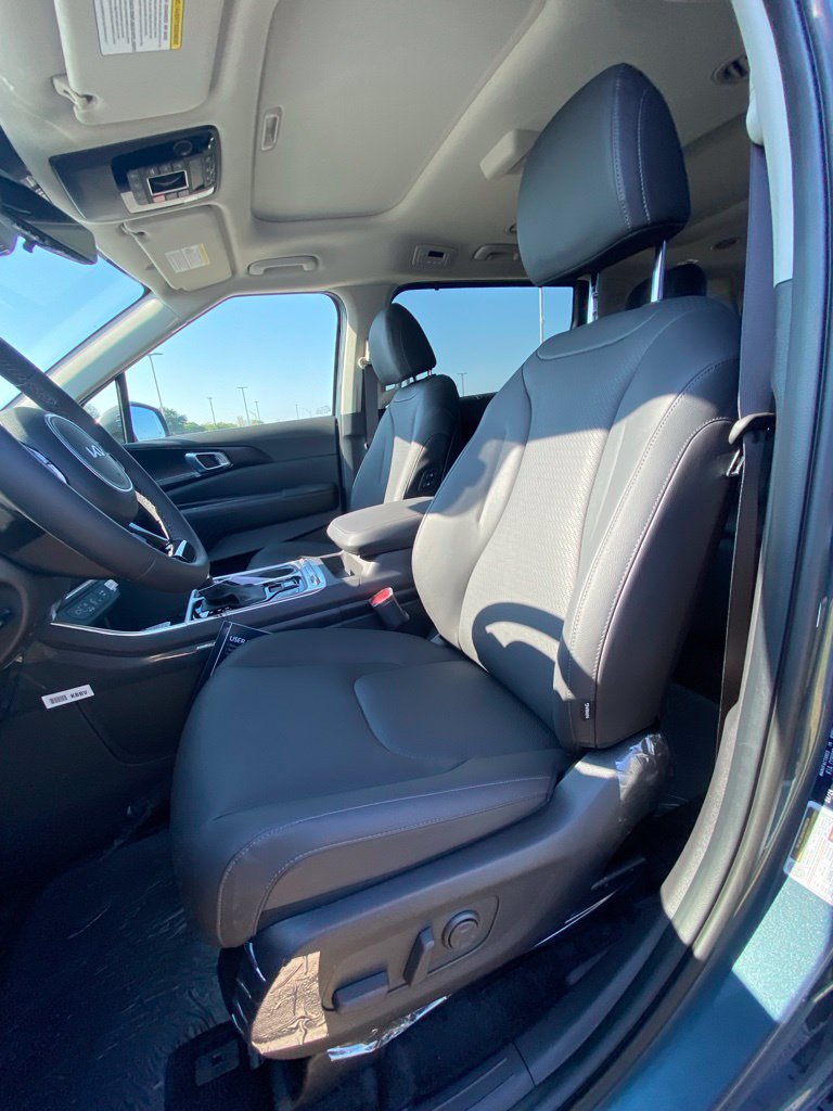 New 2026 Kia Carnival SX Prestige FWD image 12