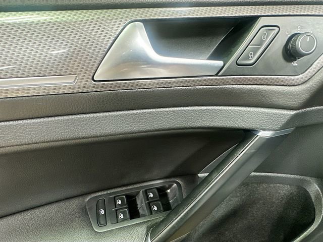 Used 2018 Volkswagen Golf Alltrack SEL AWD/4WD image 20