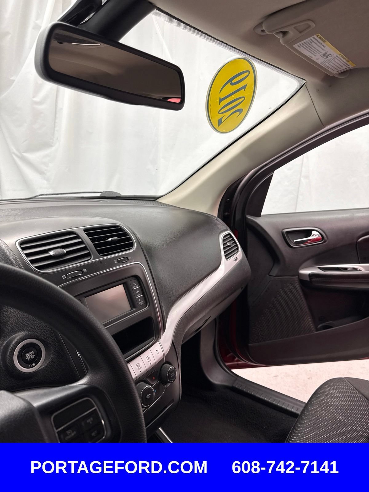 Used 2019 Dodge Journey SE FWD image 21