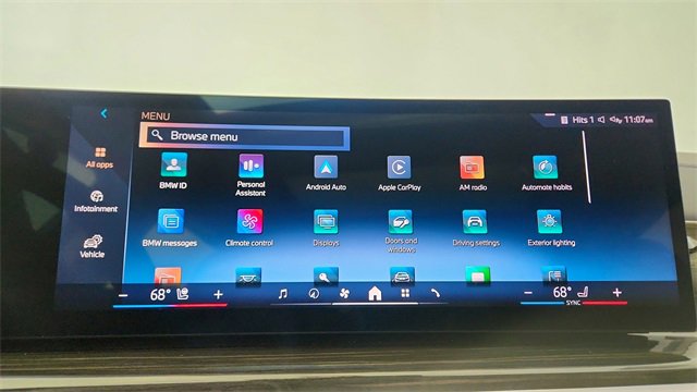 Used 2025 BMW X7 xDrive40i w/ Executive Package image 52