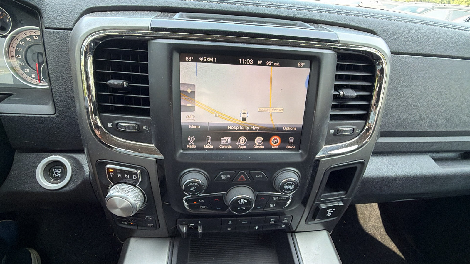 Used 2014 RAM 1500 Sport w/ Convenience Group AWD/4WD image 33
