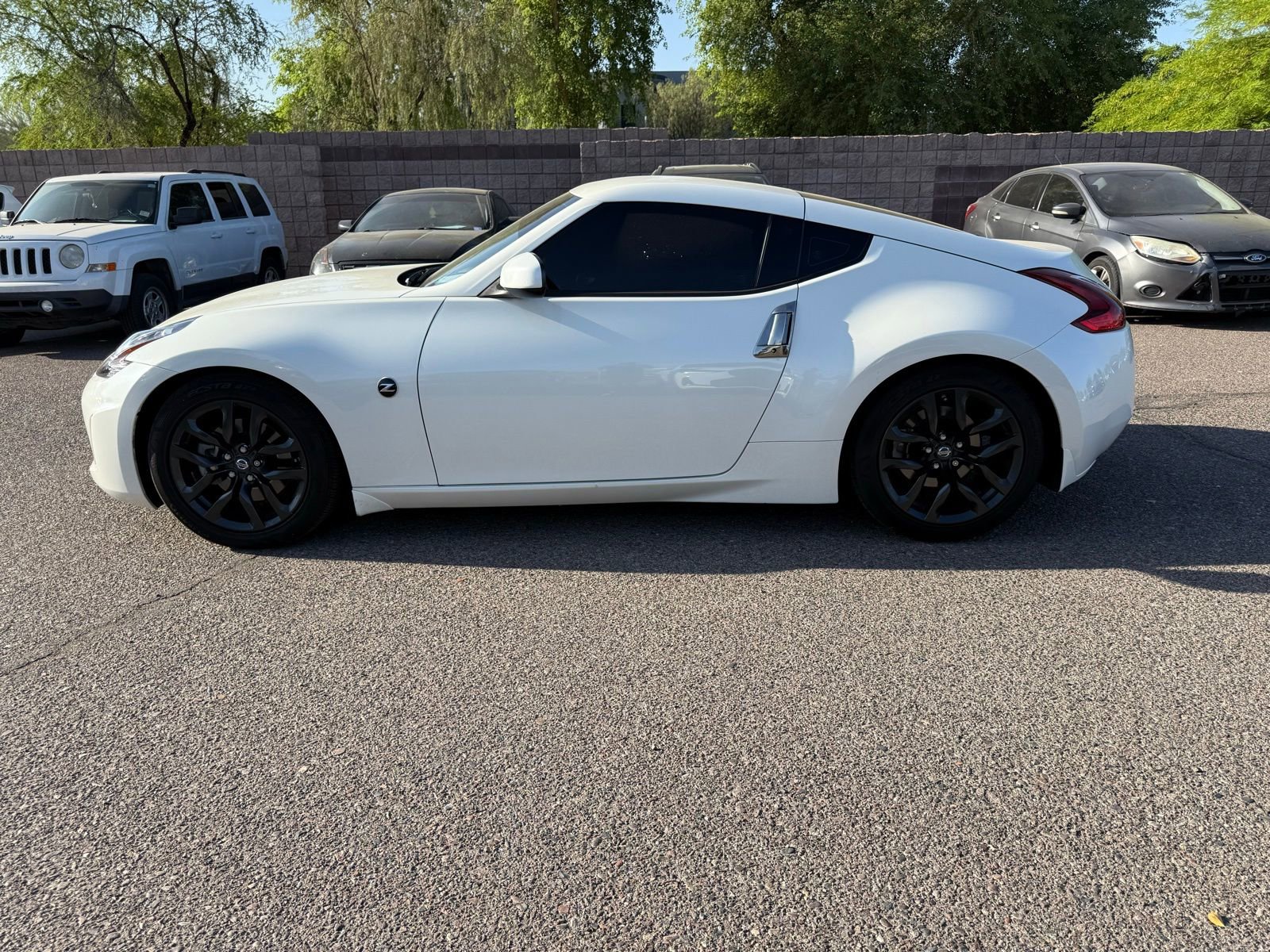 Used 2020 Nissan 370Z Coupe image 8