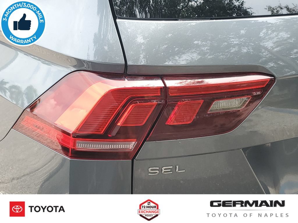 Used 2022 Volkswagen Tiguan SEL R-Line AWD/4WD image 15