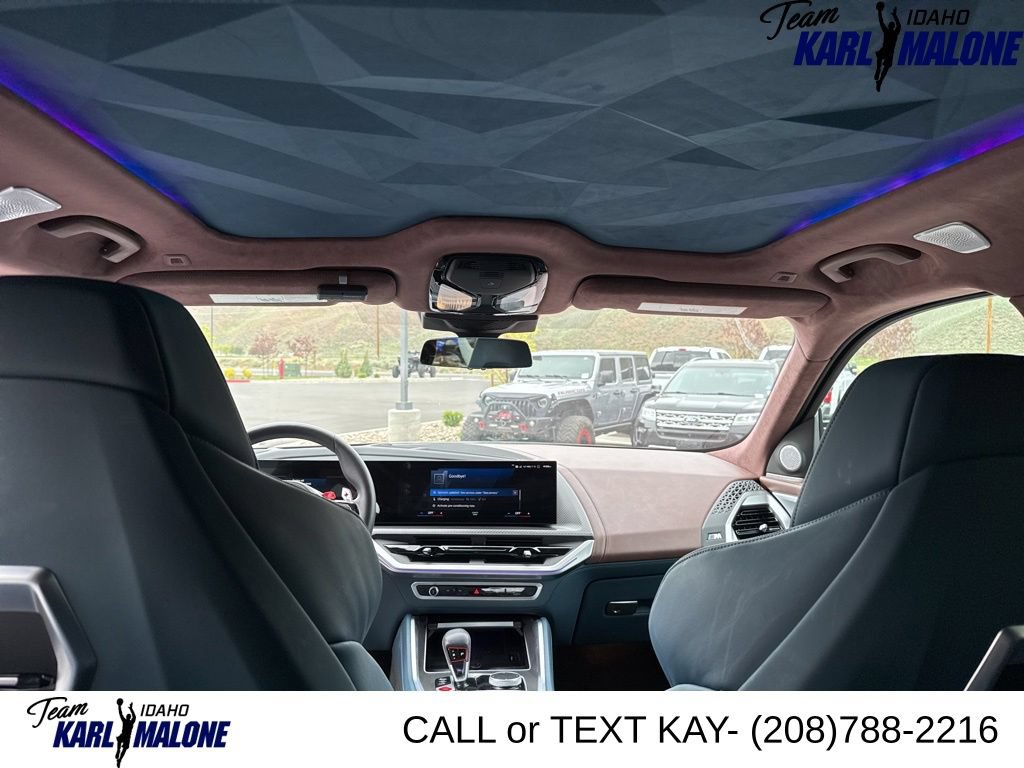 Used 2023 BMW XM AWD/4WD image 38