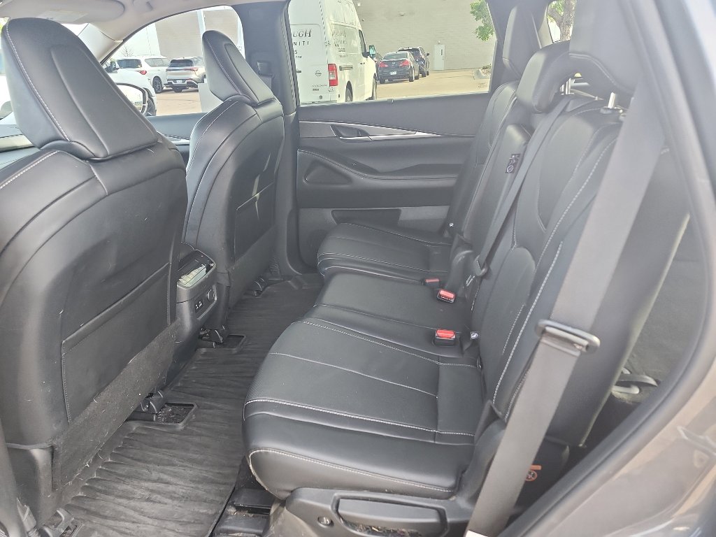 Used 2023 INFINITI QX60 Luxe w/ Cargo Package AWD/4WD image 10